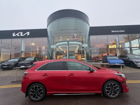 2022 Kia Ceed PE 1.0 GT Line 5DR, €19,900 thumbnail