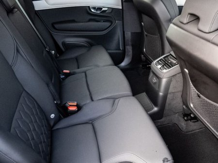 2025 Volvo XC90 T8 NEW MODEL AWD €73,950 thumbnail