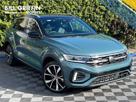 2022 Volkswagen T-Roc R-LINE 2.0 TDI // DIAMOND CUT ALLOYS // DIGITAL CLUSTER // ADAPTIVE CRUISE CONTROL