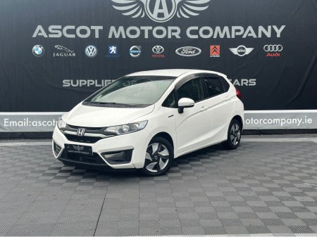 2015 Honda Fit Hybrid €10,950 thumbnail