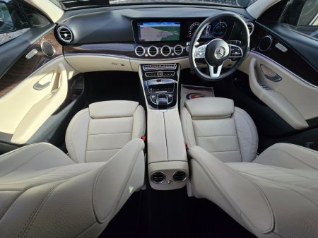 2019 Mercedes-Benz E Class - thumbnail 16