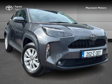 2025 Toyota Yaris Cross EASTER SALE! YARIS CROSS LUNA