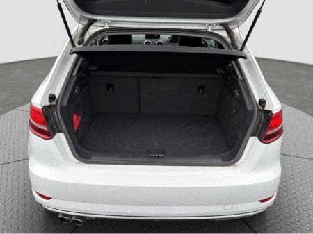 2017 Audi A3 - thumbnail 19