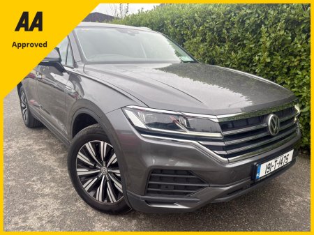 2019 Volkswagen Touareg - thumbnail 5