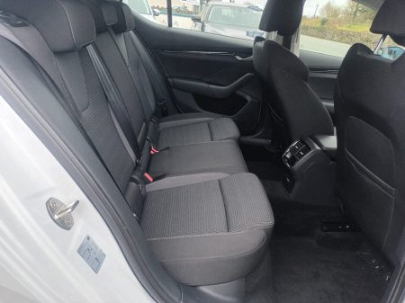 2024 Skoda Octavia - thumbnail 8