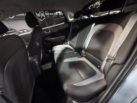 2018 Hyundai Kona - thumbnail 21