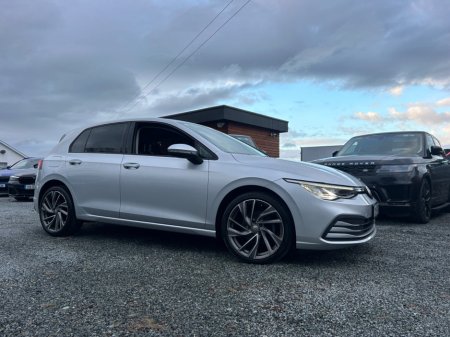 2021 Volkswagen Golf 1.0 TSI 90HP €19,850 thumbnail