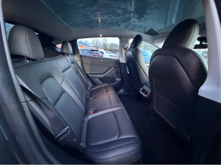 2023 Tesla Model Y - thumbnail 7