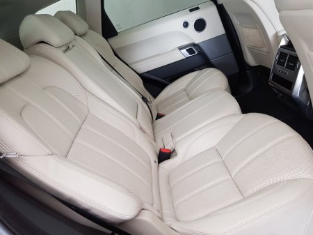 2017 Land Rover Range Rover Sport Range Rover SPO Sport 2.0 SD4 HSE MY17 5 €29,950 thumbnail