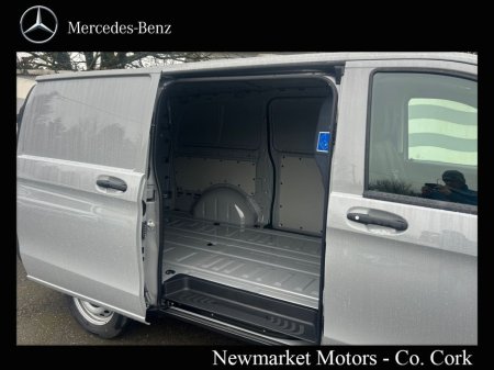 2026 Mercedes-Benz Vito - view 3