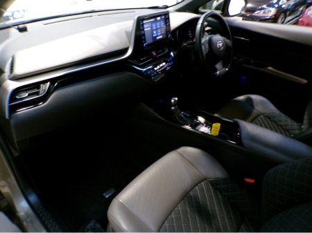 2019 Toyota C-HR 192*18,000 MILES*HYBRID SPORT TOYOTA C-HR SELF CHARGING 1.8 AUTOMATIC*FANTASTIC CONDITION GREAT ON FUEL, POWER, COMFORT WITH A LOT OF SPACE ALL COMBINED FOR A FANTASTIC DRIVE. CAR COMES WITH FULL SAF €21,900 thumbnail