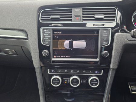 2015 Volkswagen Golf - thumbnail 17