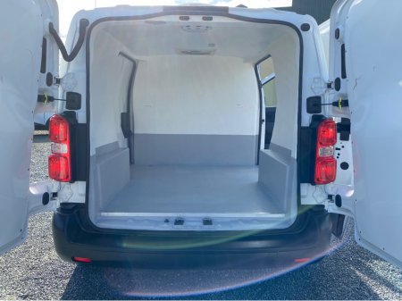 2017 Citroen Dispatch - thumbnail 10