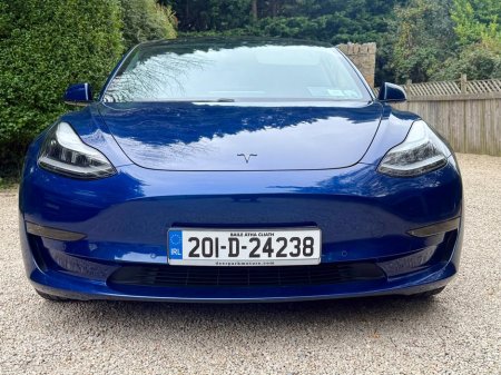 2020 Tesla Model 3 PERFORMANCE DUAL MOTOR AWD €24,950 thumbnail