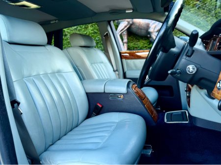 2004 Rolls-Royce Phantom AUTO thumbnail