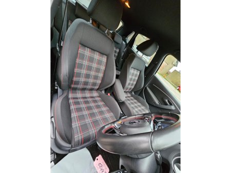 2017 Volkswagen Polo - thumbnail 26