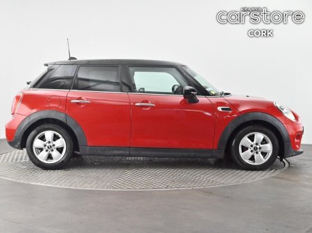 2018 MINI Hatch Cooper €20,880