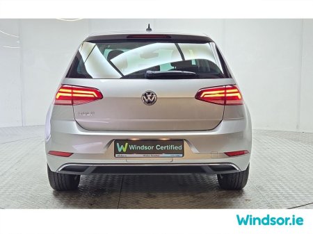 2018 Volkswagen Golf 1.2 TSI Comfortline DSG €17,995 thumbnail