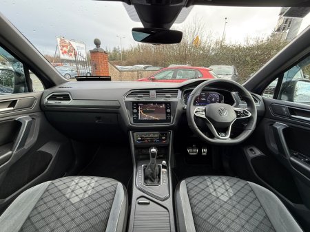 2021 Volkswagen Tiguan - thumbnail 13