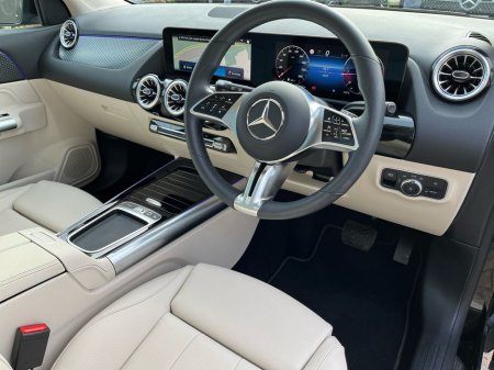 2025 Mercedes-Benz GLA Class - thumbnail 8