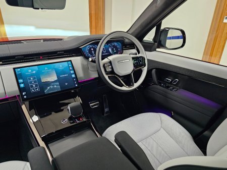 2024 Land Rover Range Rover Sport - thumbnail 11