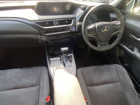 2020 Lexus UX 250 H - thumbnail 14