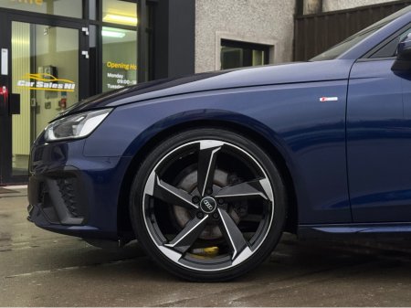 2020 Audi A4 2.0 TDI 35 S line Saloon 4dr Diesel S Tronic Euro 6 (s/s) (163 ps) VIRTUAL COCKPIT + REVERSE CAMERA + HEATED FRONT SEATS €26,900 thumbnail
