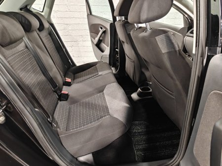 2015 Volkswagen Polo - thumbnail 15