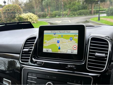 2016 Mercedes-Benz GLE Class GLE 250 D 4MATIC 5DR AUTO €24,999 thumbnail