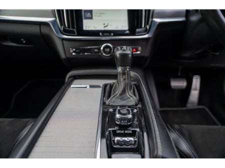 2018 Volvo S90 - thumbnail 12