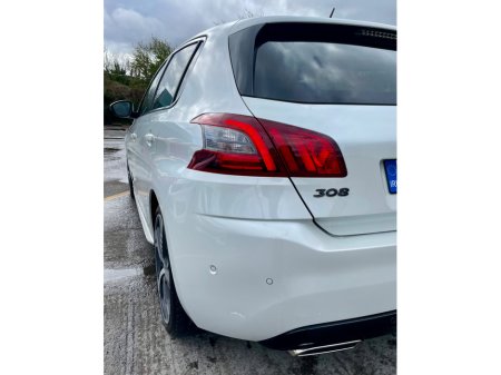 2018 Peugeot 308 - thumbnail 12