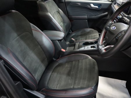 2023 Ford Kuga - thumbnail 28