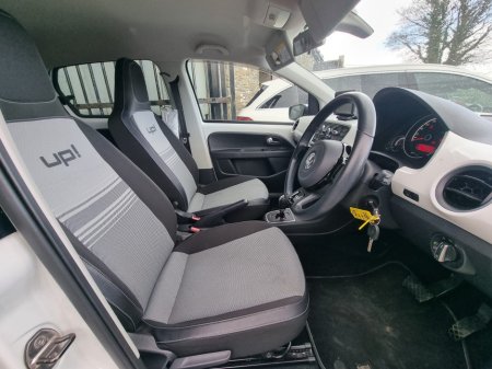 2013 Volkswagen up! - thumbnail 18