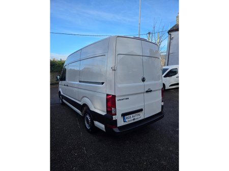 2021 Volkswagen Crafter 35 MWB 140HP MANUAL 6SPEED FWD 5DR €21,000 thumbnail