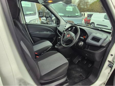 2022 Fiat Doblo - thumbnail 4