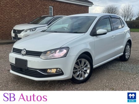 2015 Volkswagen Polo - thumbnail 2