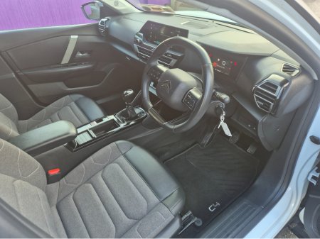 2022 Citroen C4 FEEL BLUEHDI 110 COMMERCIAL MY22. MY22.3 4 €18,750 thumbnail