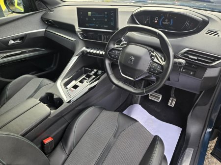 2023 Peugeot 5008 1.5 BlueHDi 130bhp Allure Auto €33,950 thumbnail