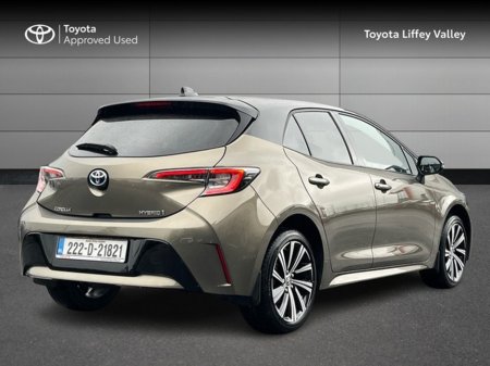 2022 Toyota Corolla LUNA SPORT HB 4DR AUTO HYBRID €26,950