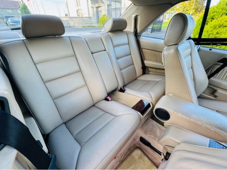 1995 Mercedes-Benz E Class E 320 COUPE AUTO €12,950 thumbnail