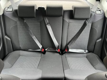 2017 Volkswagen Polo - thumbnail 12