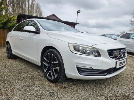 2017 Volvo S60 - thumbnail 2