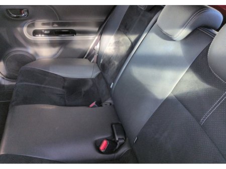 2018 Toyota Aqua - thumbnail 16