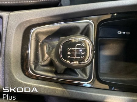 2023 Skoda Octavia - thumbnail 19