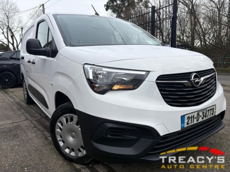 2021 Opel Combo LWB TWIN SLIDE DOORS LOW MILEAGE €12154.47+VAT=€14950 €12,154 thumbnail