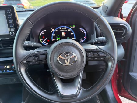 2023 Toyota Yaris Cross - thumbnail 18