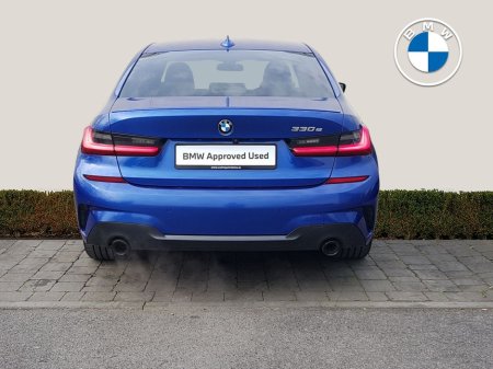 2021 BMW 3 Series - thumbnail 13
