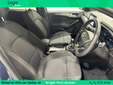 2023 Ford Focus - thumbnail 14