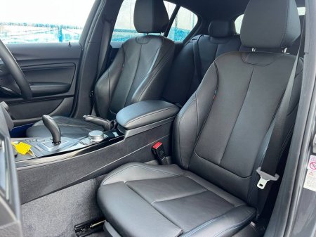 2018 BMW 1 Series 118d M-SPORT 2.0 D // SHADOW EDITION // FULL SERVICE HISTORY // 18" ALLOYS €19,900 thumbnail