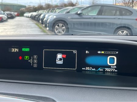 2021 Toyota Prius S 4WD AUTOMATIC HYBRID 1.8 PETROL //KEYLESS ENTRY//REVERSE CAMERA//ADAPTIVE CRUISE CONTROL// €19,950 thumbnail